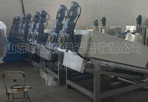 如何減少發生傳統污泥脫水機常見的問題？